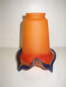 Tulipe en Pâte de verre forme pointe courte ou longue 