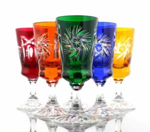 Verres à digestif en Cristal de Bohème en couleurs