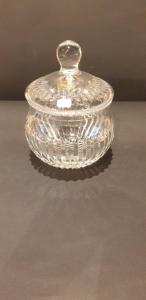 Bonbonnière Cristal deBohème taille anglaise 