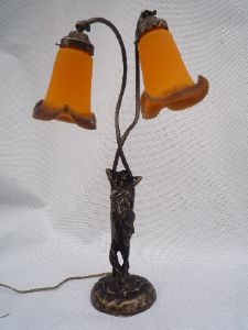 Lampe art nouveau vigne 2 tulipes Vénus