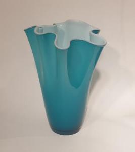Vase Eventail Blanc et bleu turquoise