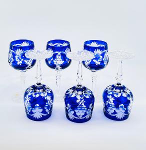 verre à vin cristal bohème couleur bleu  ( coffret de 6 )