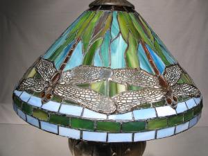 Lampe Libellules Dragonfly vitrail américain Tiffany  Pied en bronze 