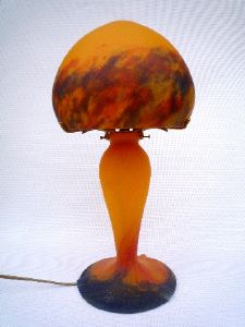 Lampe ronde ocre bleu tip Muller
