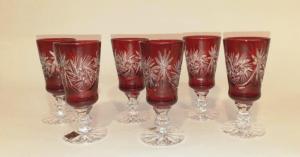 Verres à digestif en Cristal de Bohème en couleur rouge