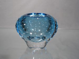 Petit vase ou Bougeoire Murano bleu bullé