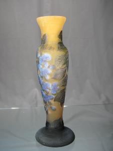 Vase soliflore Tip Gallé décor Glycines Bleu