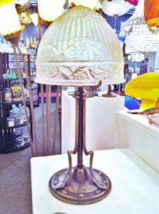 Lampe Art Déco Libellules en verre pressé Pied en Bronze