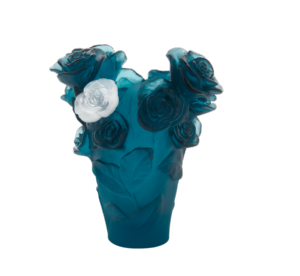 Vase Rose Passion Daum bleu & fleur blanche 17 cm