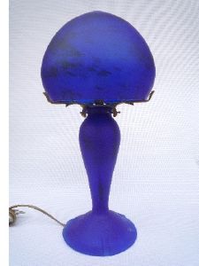 Lampe ronde bleu tip Muller