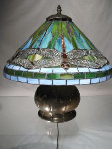 Lampe Libellules Dragonfly vitrail américain Tiffany  Pied en bronze 