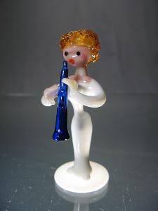 Femme Musicienne Clarinette en Cristal de couleur blanc mat