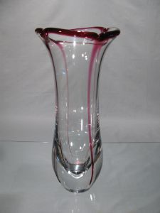 Vase uni avec filet rubis Murano 31 cm