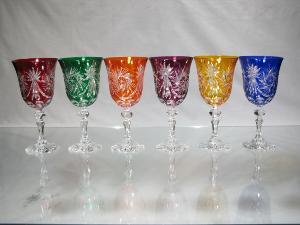 Verre à vin rouge couleur taille Cristal de Bohème Dépaireillé