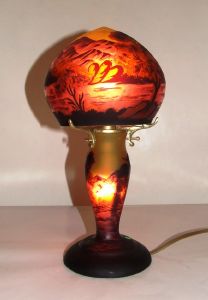 Lampe Tip Gallé "montagne" 