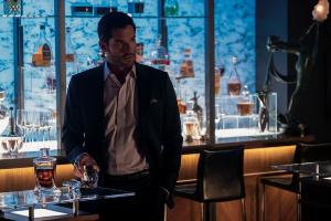 Service en Cristal de Bohème à Whisky Quadra (carafe + 6 verres) , utilisé dans la série LUCIFER