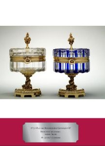 Cristal Bénito Bonbonnière Gothique 