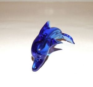 Dauphin en cristal de couleur bleu