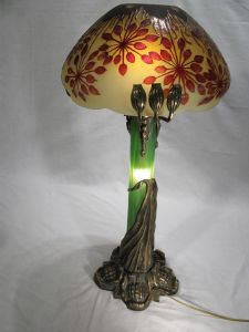 Lampe Gallé Antique pied en bronze et pate de verre