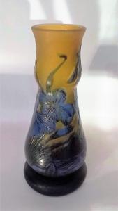 Vase Tip Gallé " Libellules et iris bleu " 