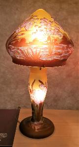 Lampe Tip Gallé "libellules et iris " pourpre rouge 45 cm