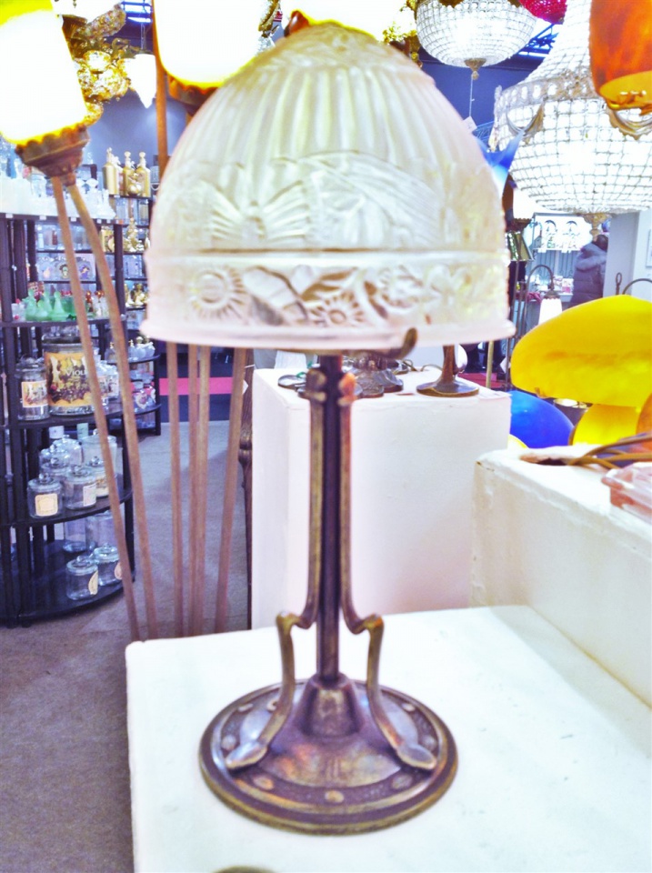 Lampe Art Déco Libellules en verre pressé Pied en Bronze