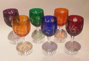 Verres à vin blanc 6 couleurs en cristal de bohème