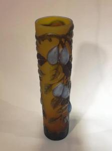 Vase soliflore Tip Gallé décor Prunes