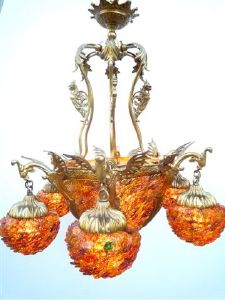 Lustre Dragon Bronze et  Fleurs en Verre couleur