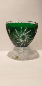 Coupe en Cristal de Bohème rouge , verte, transparent
