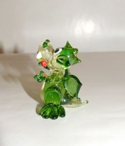 Dragon en cristal de couleur 