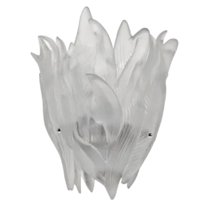 Applique en pâte de verre de la prestigieuse cristallerie Daum, collection Végétale. Couleur blanche.