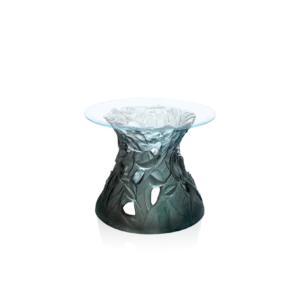 Bout de canapé en pâte de verre de la prestigieuse cristallerie Daum, collection Végétale. Couleur gris bleu, avec un plateau en verre trempé.