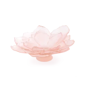 Coupe en pâte de verre de la prestigieuse cristallerie Daum, collection Camélia. Couleur rose, grand modèle.