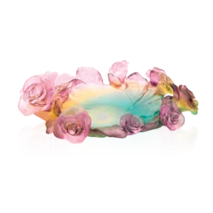 Coupe en pâte de verre de la prestigieuse cristallerie Daum, collection Rose Passion. Couleur verte & rose.