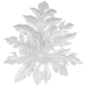 Feuille murale en pâte de verre de la prestigieuse cristallerie Daum, collection Bornéo réalisée en collaboration avec l'artiste Emilio Robba. Couleur blanche, grand modèle. Fixation courte.