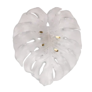 Feuille murale en pâte de verre de la prestigieuse cristallerie Daum, collection Monstera réalisée en collaboration avec l'artiste Emilio Robba. Couleur blanche, grand modèle.
