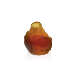 Sculpture "Little Happy Bouddha" en pâte de verre de la prestigieuse cristallerie Daum. Couleur ambre.