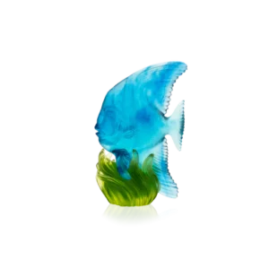 Sculpture d'un poisson platax en pâte de verre de la prestigieuse cristallerie Daum, collection Maya. Couleur bleue & verte, moyen modèle.