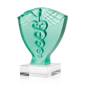 Symbole "Caducée" en pâte de verre de la prestigieuse cristallerie Daum.
