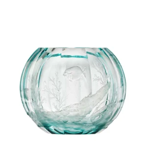 Vase Globe 20cm en authentique cristal de bohême taillé main, couleur béryl. Création de Moser, la plus prestigieuse & réputée cristallerie de Bohême.
