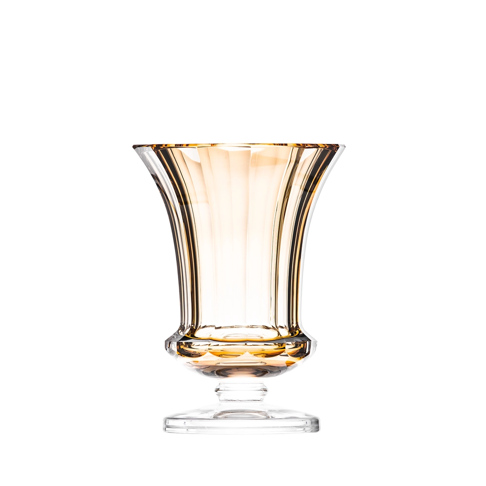 Vase Gloria 20,5cm, couleur aurora, en authentique cristal de bohême taillé main. Création de Moser, la plus prestigieuse & réputée cristallerie de Bohême.