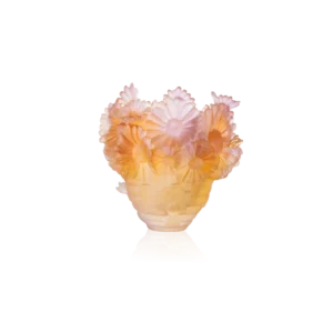 Vase en pâte de verre de la prestigieuse cristallerie Daum, collection Or d'Abeille. Finition à la feuille d'or, petit modèle.