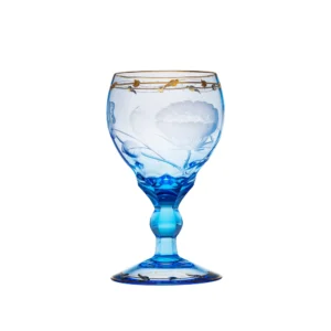 Verre à brandy & cognac bleu océan 320ml en authentique cristal de bohême taillé main, gravé artistiquement, et subtilement décoré avec de l'or 24 carats. Collection Paula de Moser, la plus prestigieuse & réputée cristallerie de Bohême.