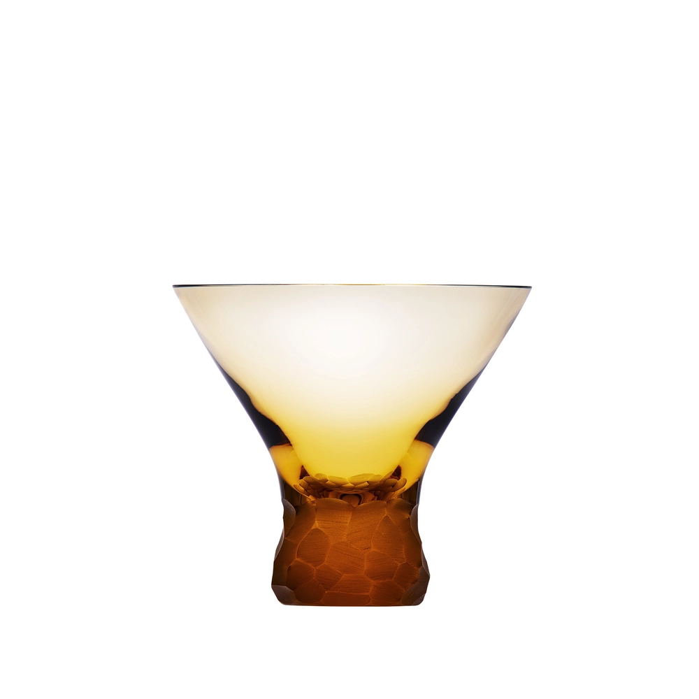 Verre à cocktail 250ml, couleur topaz, en authentique cristal de bohême taillé main. Collection Fluent de Moser, la plus prestigieuse & réputée cristallerie de Bohême.