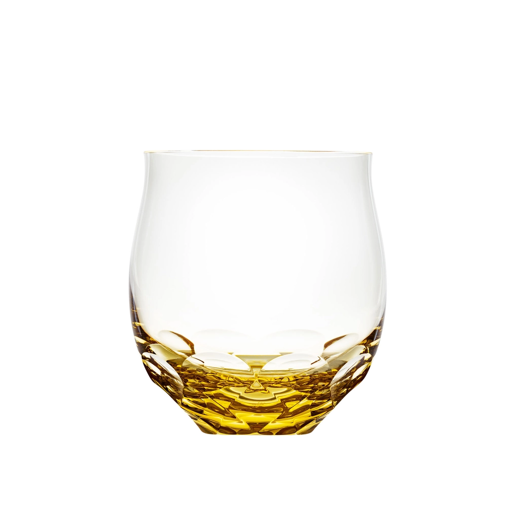 Verre à eau 570ml, couleur eldor, en authentique cristal de bohême taillé main. Collection Bouquet de Moser, la plus prestigieuse & réputée cristallerie de Bohême.