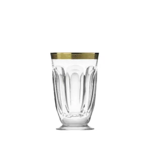 Verre à eau 360ml en authentique cristal de bohême taillé main, habillé d'une bande en or 24 carats. Collection Lady Hamilton, inspirée d'Emma Hamilton, fruit de Moser, la plus prestigieuse & réputée cristallerie de Bohême.
