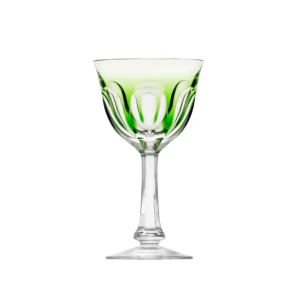 Verre à vin blanc 210ml en authentique cristal de bohême taillé main, couleur verte. Collection Lady Hamilton (inspirée d'Emma Hamilton) de Moser, la plus prestigieuse & réputée cristallerie de Bohême.