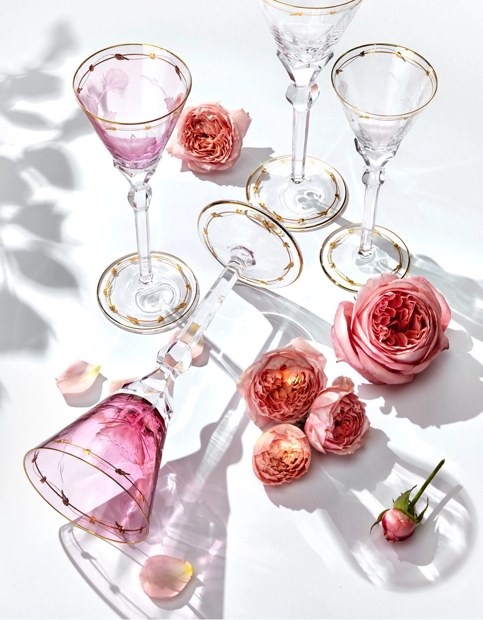 Verre à Vin Rouge Rose Paula en Cristal de Bohême Taillé - Moser – Image 4