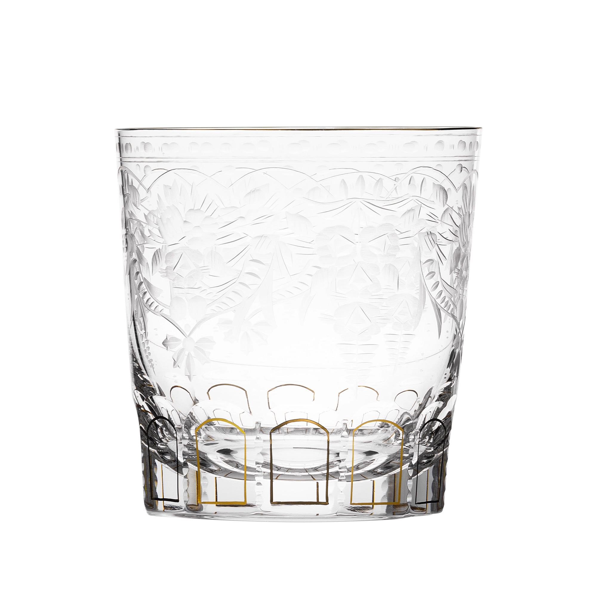 Verre à whisky 370ml en authentique cristal de bohême taillé main, gravé artistiquement, et subtilement décoré avec des feuilles en or 24 carats peintes à la main. Collection Maharani de Moser, la plus prestigieuse & réputée cristallerie de Bohême.